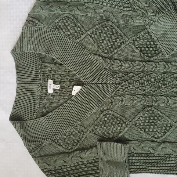 Aerie green cable knit vneck pullover sweater size XS - Picture 3 of 16